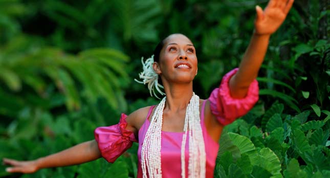 kauai hula dancer